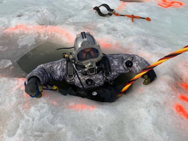 COMMERCIAL DIVING SERVICES COMMERCIAL DIVING SERVICES